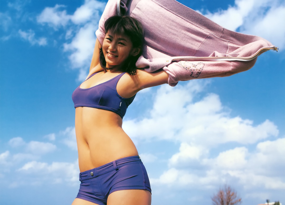 Photobook 2005 02 15 Yuko Ogura 小阪由佳 Yuka Kosaka 0039 3245299831.jpg