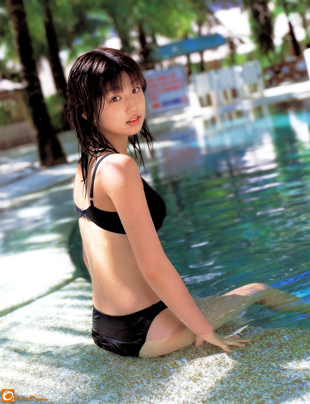 Photobook Yuko Ogura 小倉優子 Missing And Kind 0054 8698765090.jpg