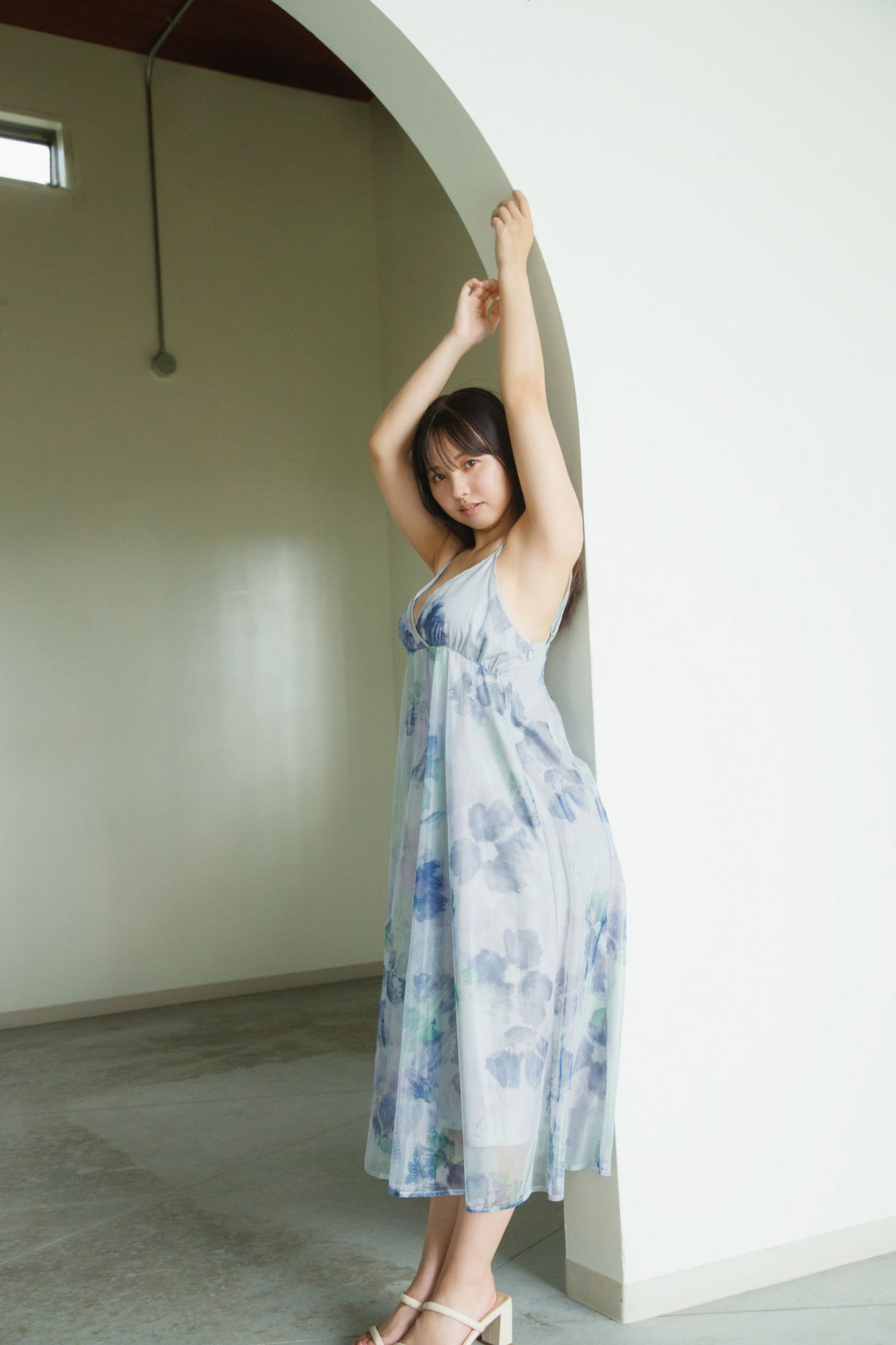 FRIDAY Digital Photobook Yuha Hongo 本郷柚巴 Happiness 0001 0367838120.jpg