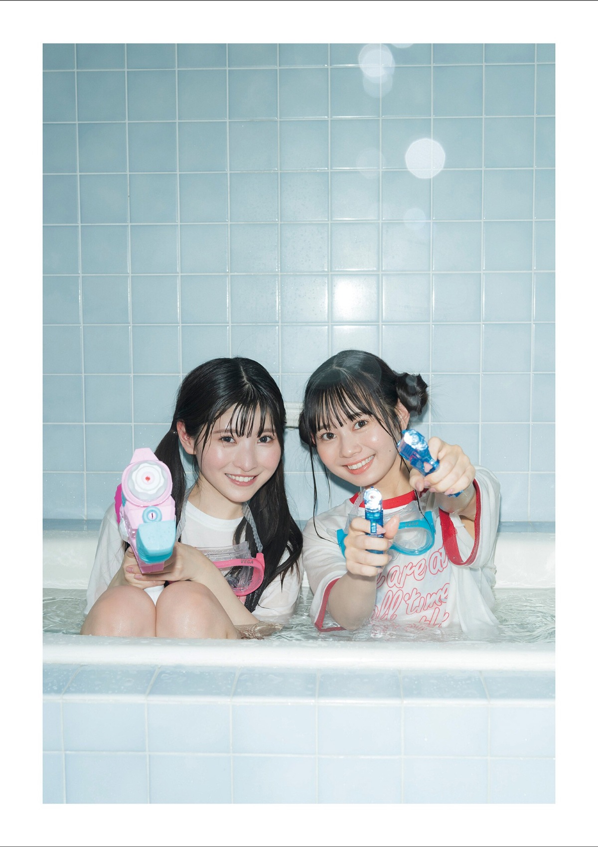 STRiKE DIGITAL PHOTOBOOK 2023 05 12 028 Rui Takanashi 小鳥遊るい x Saeko Kondo 近藤沙瑛子 Playing Together 0036 5137719286.jpg