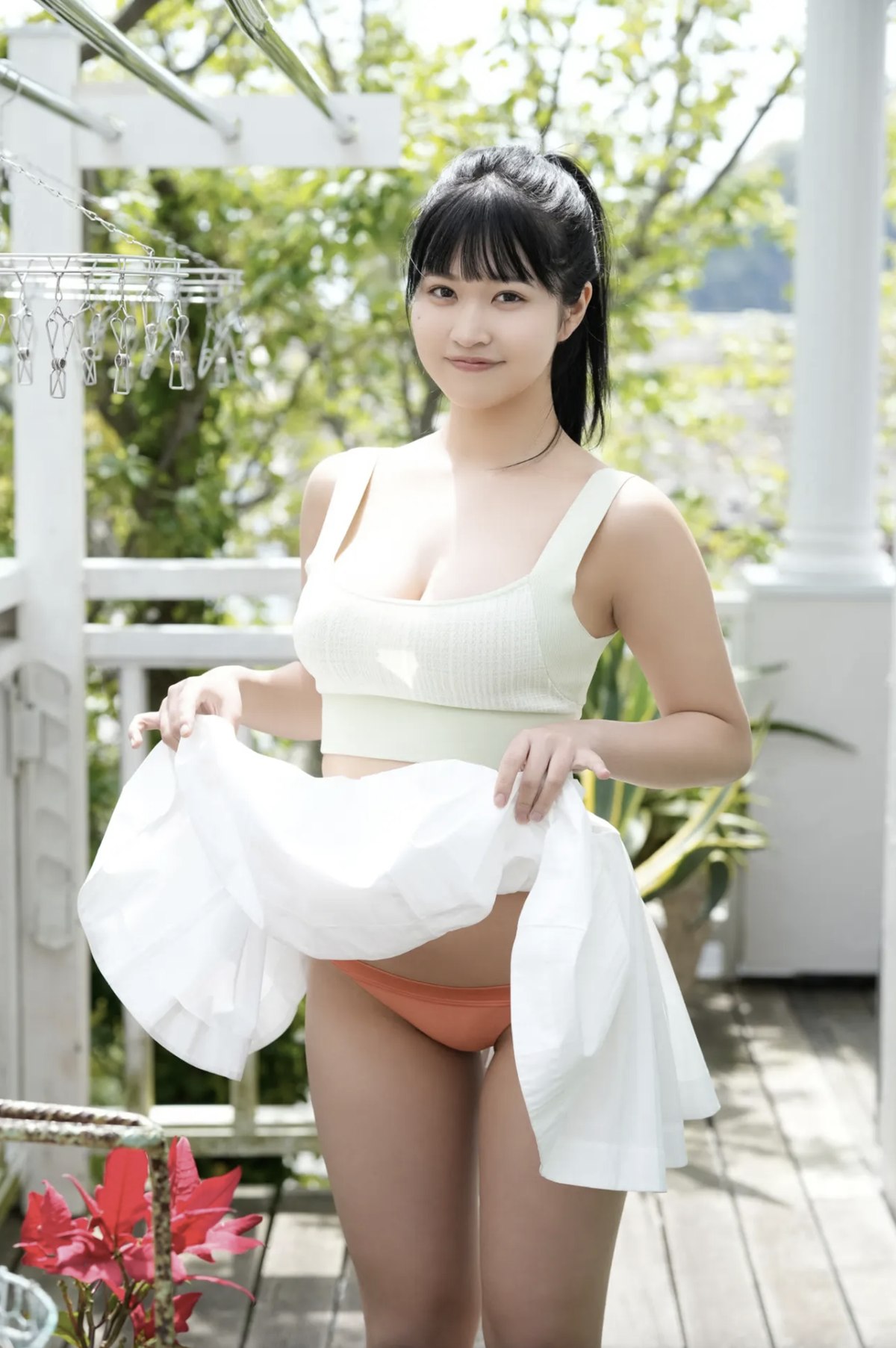 FRIDAYデジタル写真集 2023 06 23 Miyuka Minami 南みゆか Freshly Picked Juicy 0004 2637875346.jpg