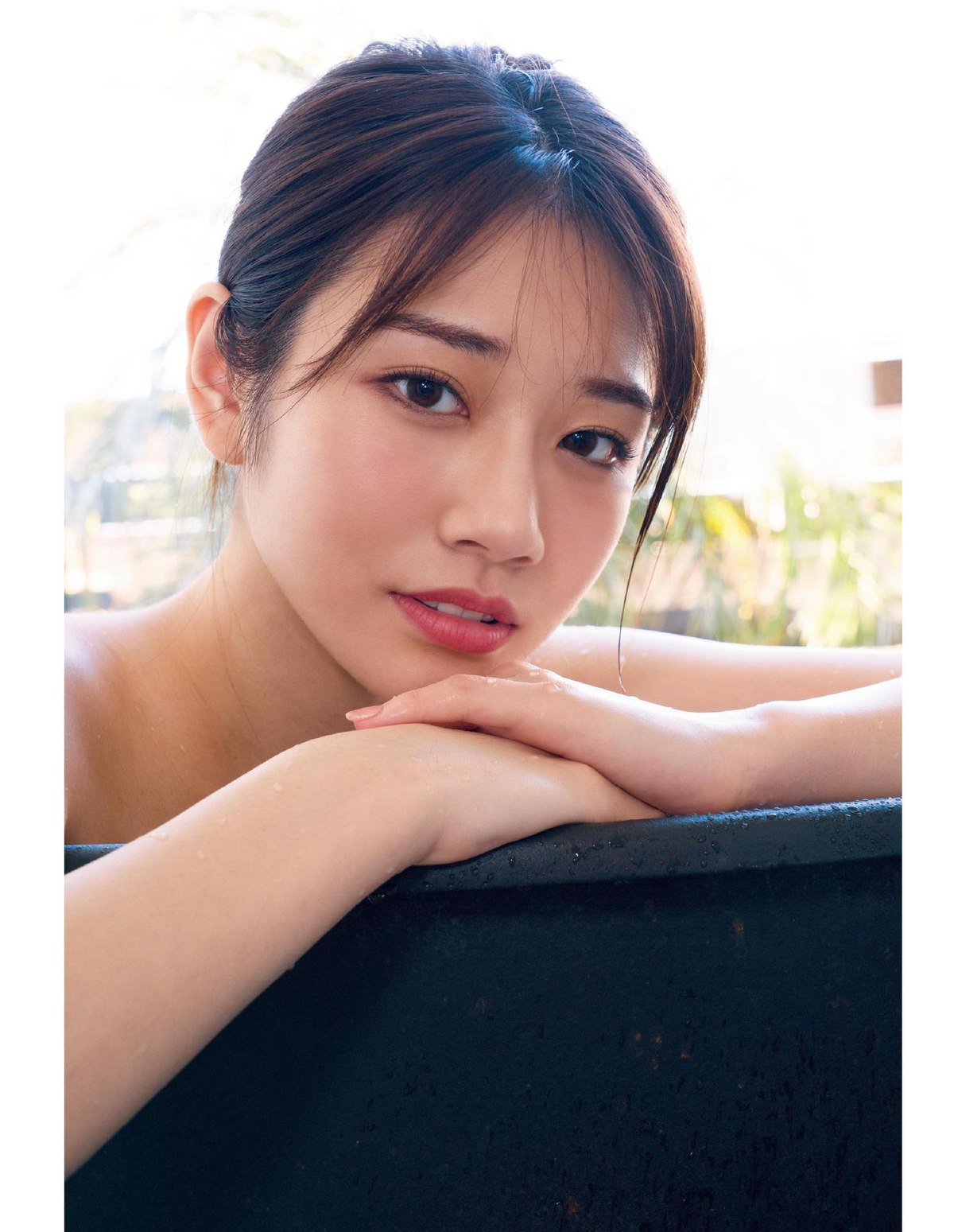 Photobook 2022 06 28 Saika Kawakita 河北彩花 1st Photobook B 0031 3820740001.jpg