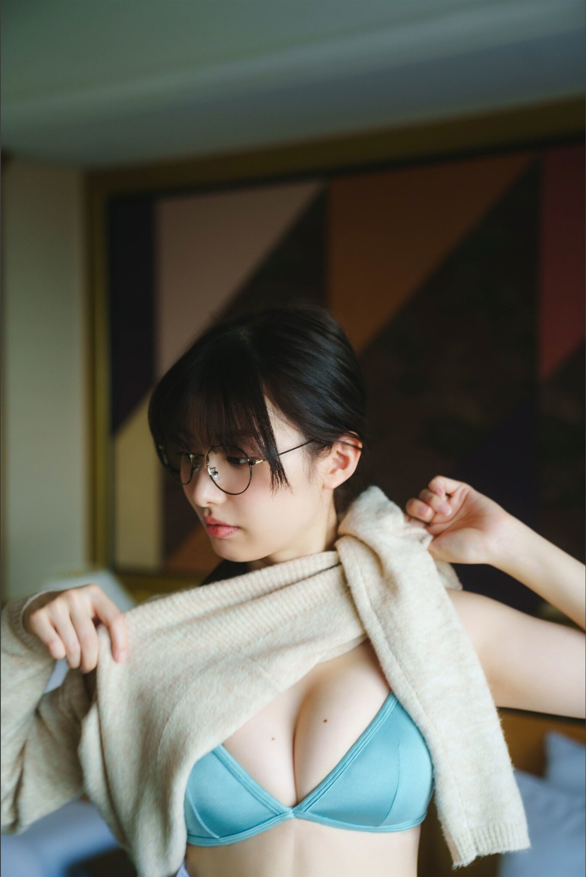 Weekly Gendai Photobook 2023 07 21 Tomu Muto 武藤十夢 Genius To Seduce A 0044 3059549137.jpg