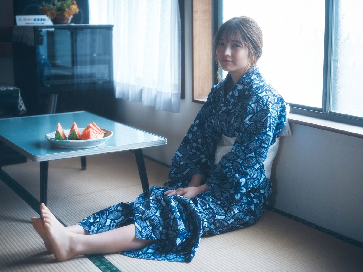 Weekly Gendai Photobook 2023 07 28 Nanako Kurosaki 黒嵜菜々子 Yukata Appearance Is Disheveled 0005 8746782128.jpg