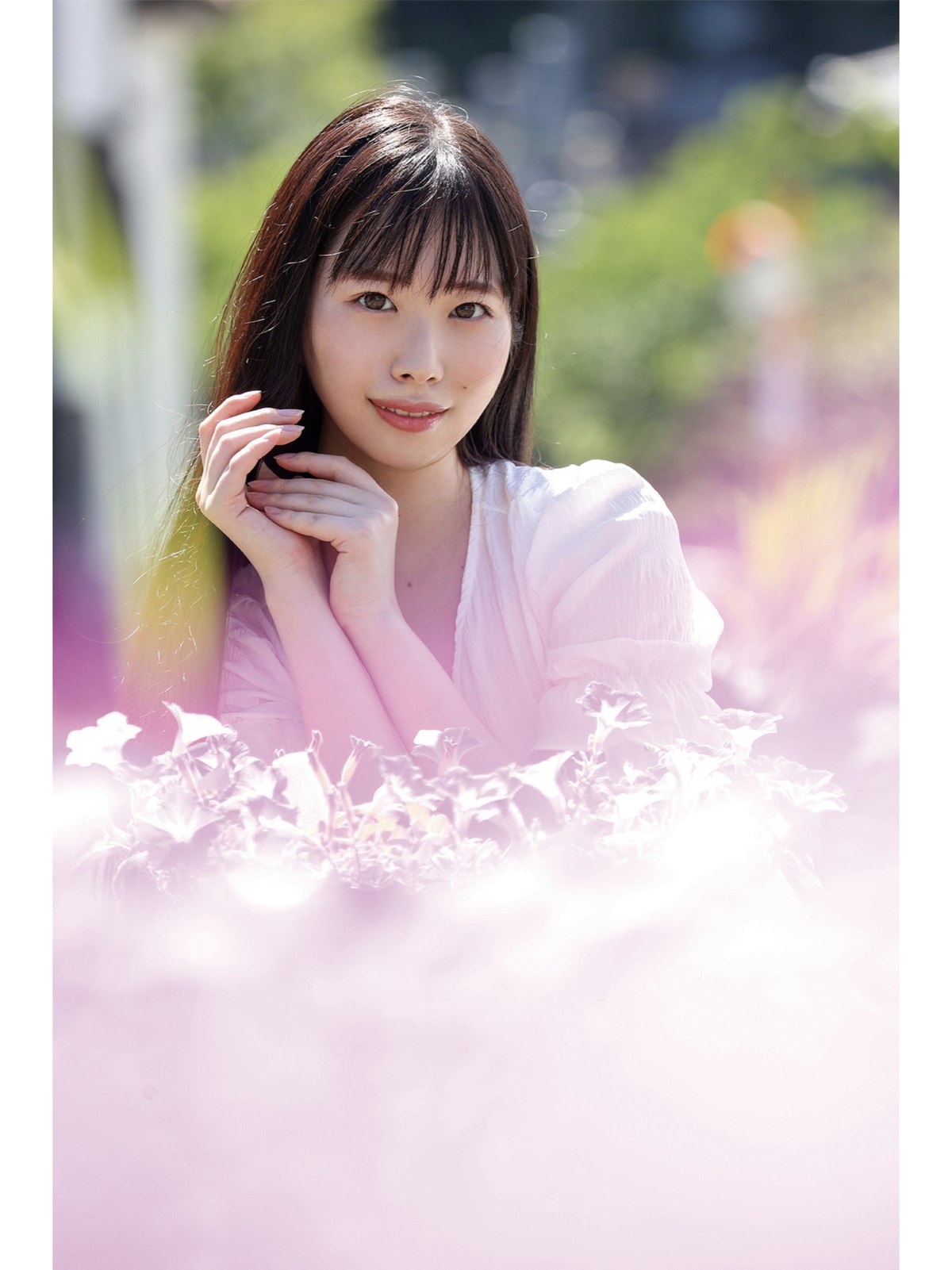 Photobook Kozue Minami 美波こづえ Sound Of Waves 0020 7220400619.jpg