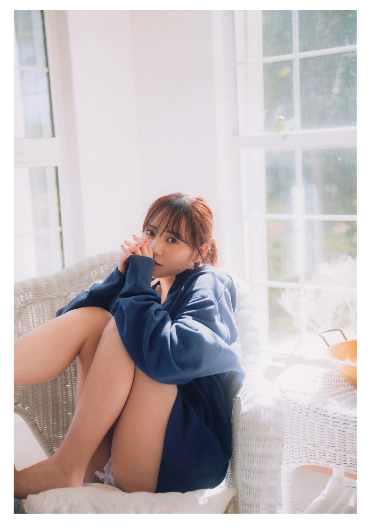 Photobook 2023 08 01 Mayu Tamura 田村真佑 1st Photobook The Moment I Fell In Love B 0030 0551479770.jpg