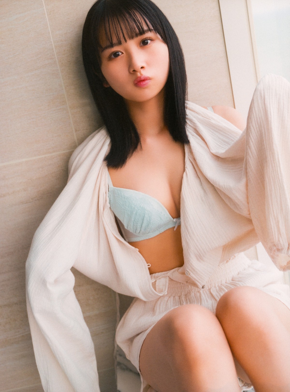 Photobook 2023 09 12 Hinano Kamimura 上村ひな Photo Book As It Is A 0058 2336268131.jpg