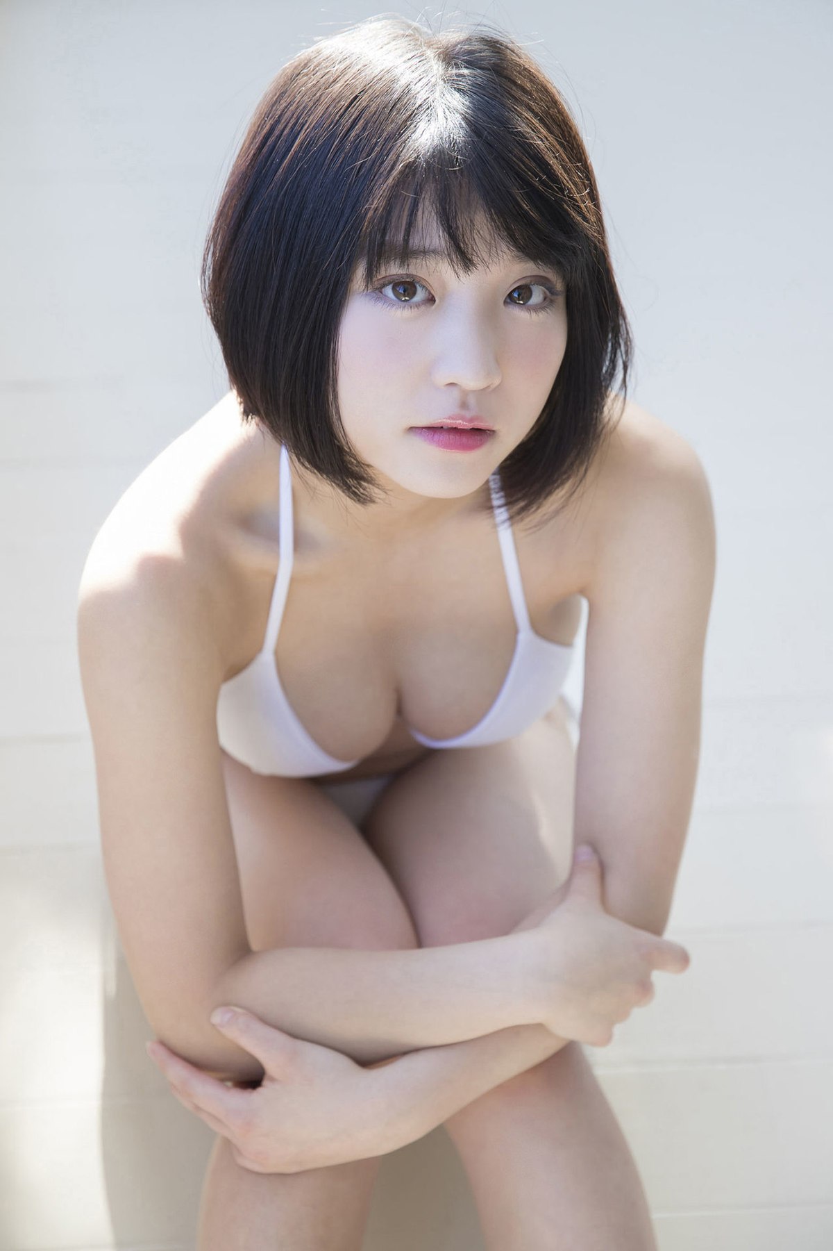 FRIDAY Digital Photobook 2018 06 08 Nagi Nemoto 根本凪 Green Cinderella 0030 0466428497.jpg