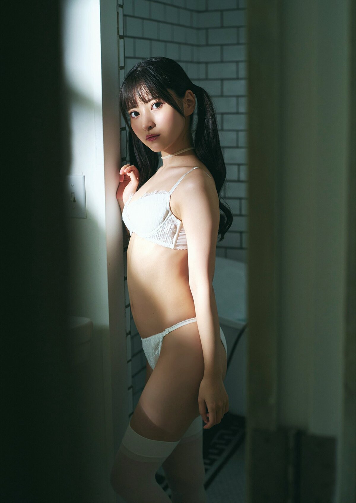 Photobook 2023 06 20 Rui Takanashi 小鳥遊るい Even If You Forget Spring 0026 5550474098.jpg