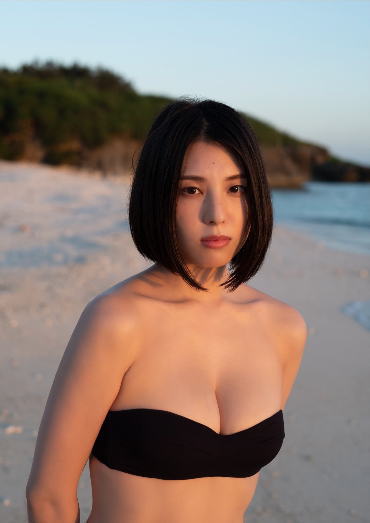 YJ Photobook 2023 08 24 Iori Sagara 相楽伊織 Second First Love 0037 6067727646.jpg