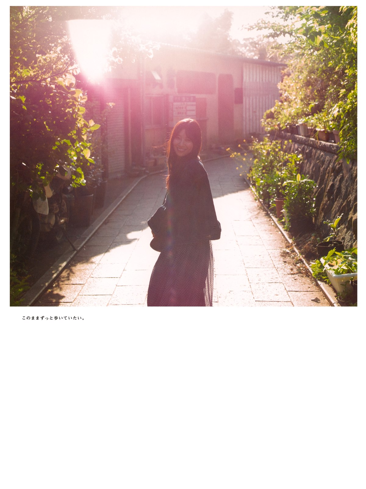 Photobook 2022 03 01 Hina Kawata 河田陽菜 1st Photobook Order Of Memories A 0036 7968676970.jpg