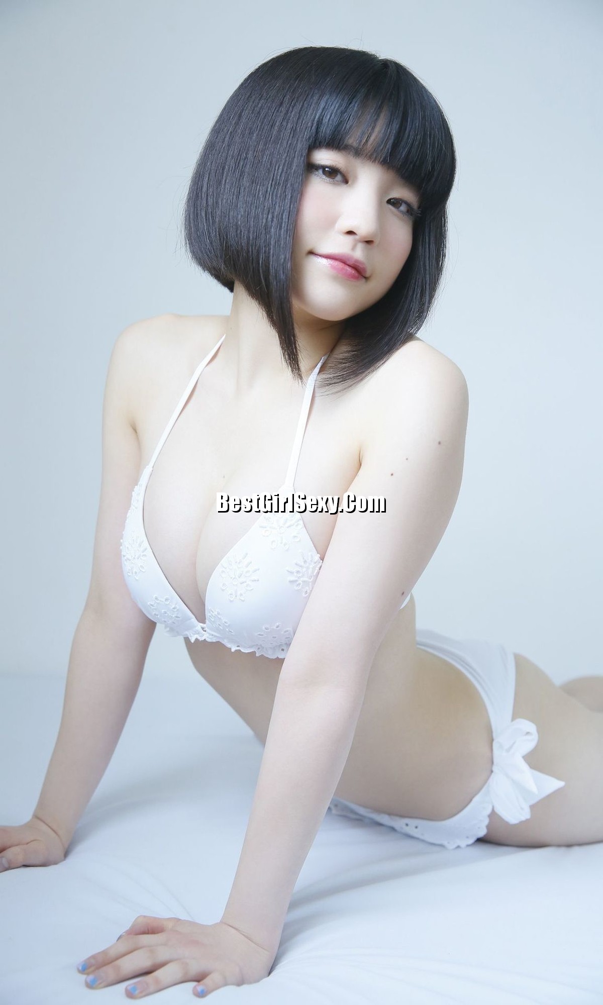 Weekly Photobook 2016 07 29 Nagi Nemoto 根本凪 Plastic Doll In Love 0051 4362552568.jpg