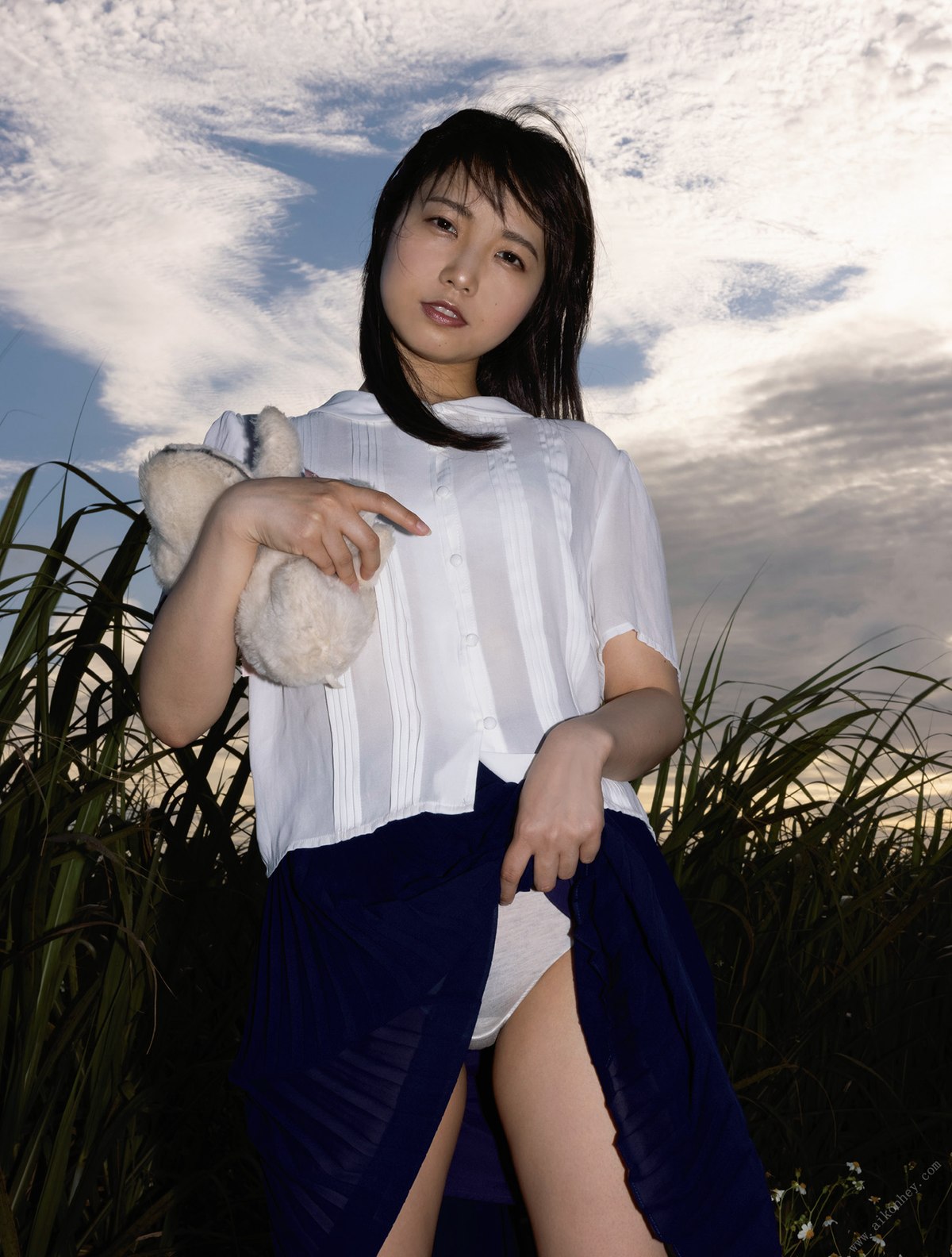 Photobook 2021 07 30 Makoto Toda 戸田真琴 Debut 5th Anniversary 0041 1629139189.jpg