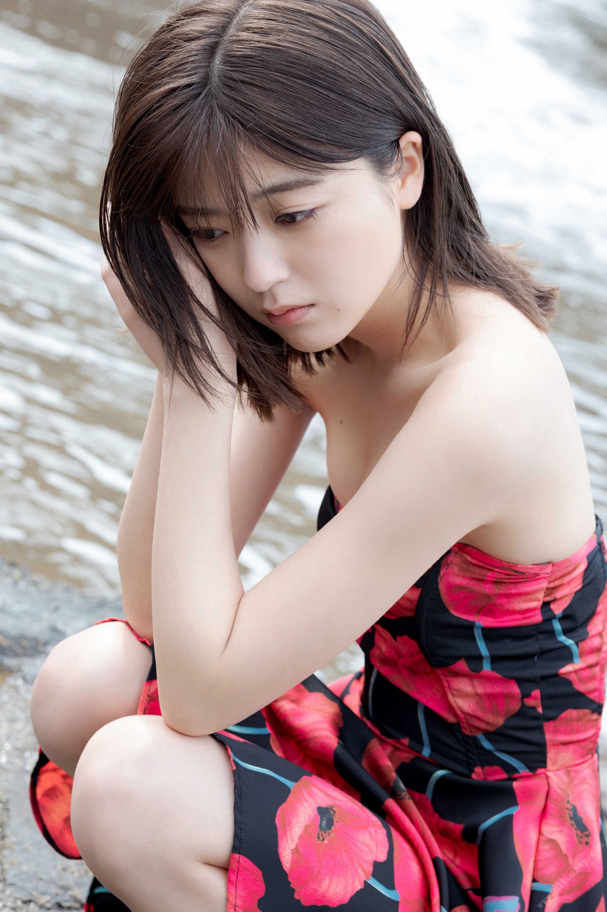 FRIDAY Digital Photobook 2022 10 20 Mio Kudo 工藤美桜 Secret Trip 0089 3733294896.jpg