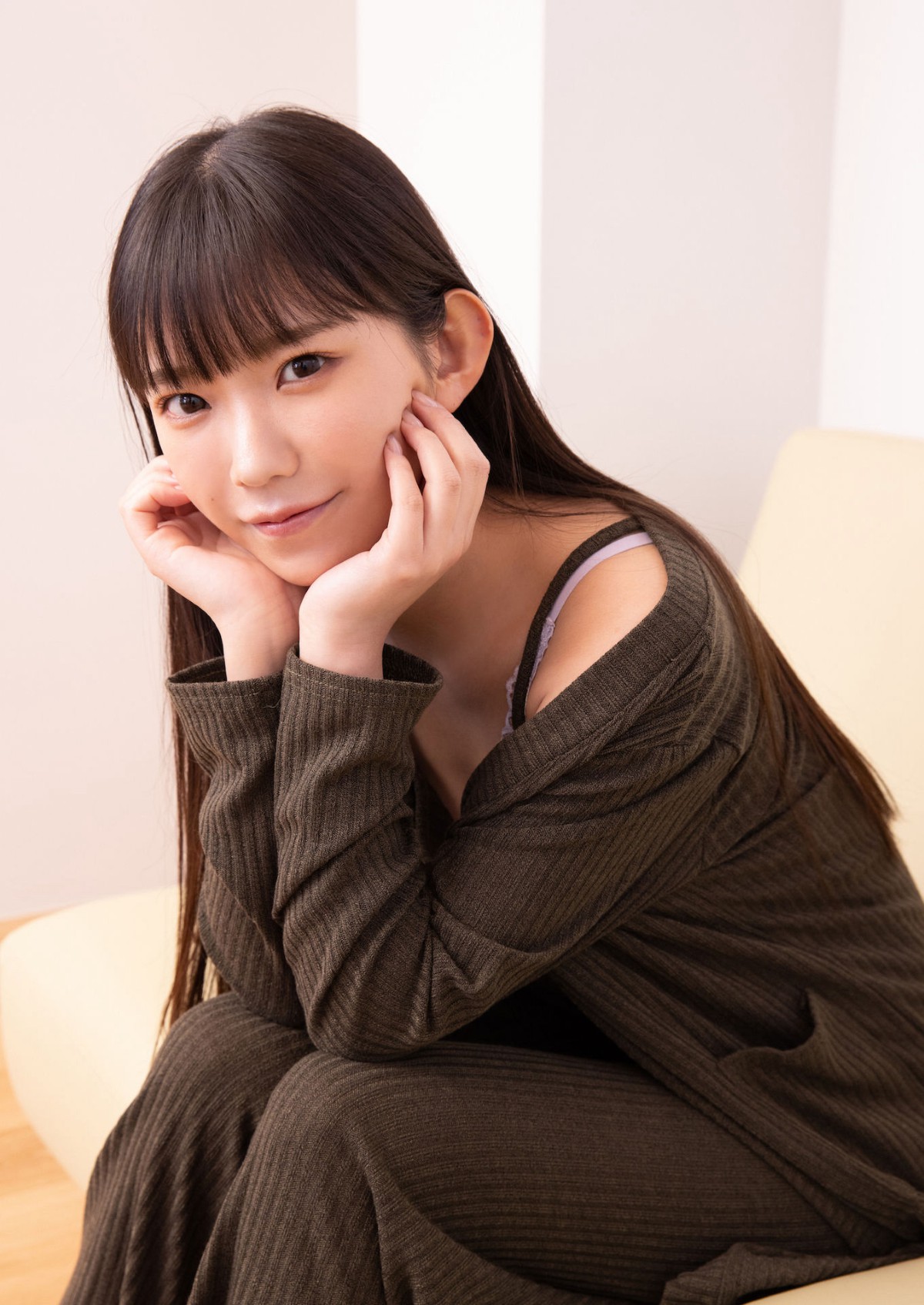 GJ Photobook Marina Nagasawa 長澤茉里奈 Marichu To Together 0001 6959280941.jpg