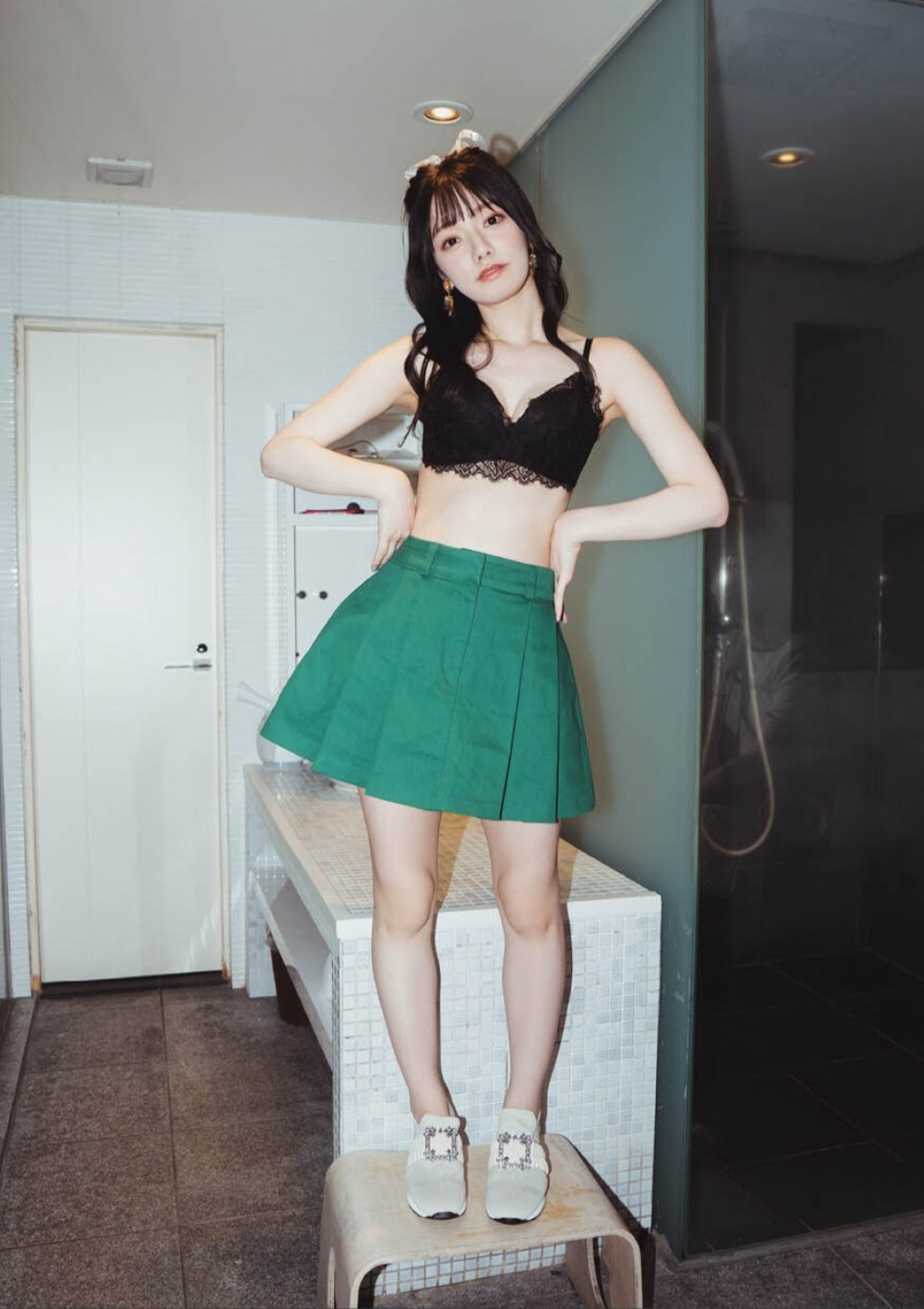 Photobook 2022 11 11 Rena Miyashita 宮下玲奈 Escape 0012 5805498823.jpg