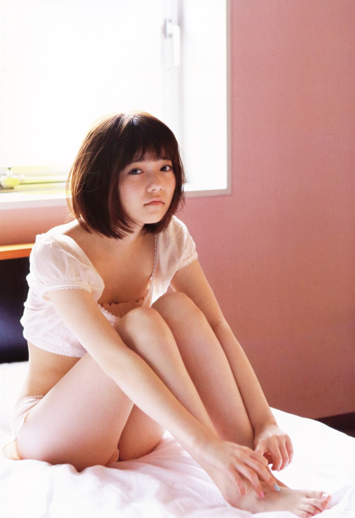 Photobook Haruka Shimazaki 島崎遥香 1st Photobook Paruru Komaru  ぱるる、困る 2013 07 19 A 0038 7189049775.jpg