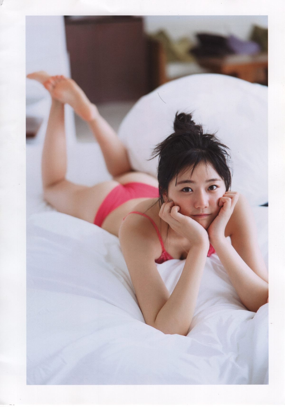 Photobook Yumiko Takino 瀧野由美子 1st Photobook I dont know you well yet 君のことをまだよく知らない 2021 09 22 0083 1754293361.jpg