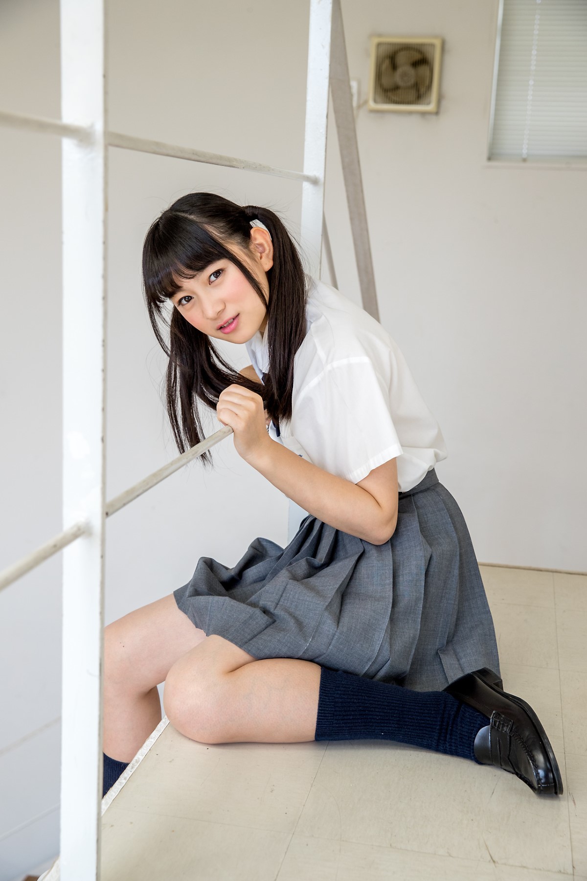 Minisuka tv 2018 08 16 Miruku Kawamura Special Gallery 3 1 0022 3546362998.jpg