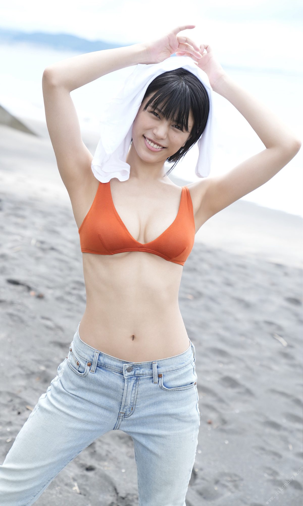 Photobook デジタル限定 春川芽生写真集 イケメンすぎる美女 週プレ PHOTO BOOK 0031 2987622719.jpg