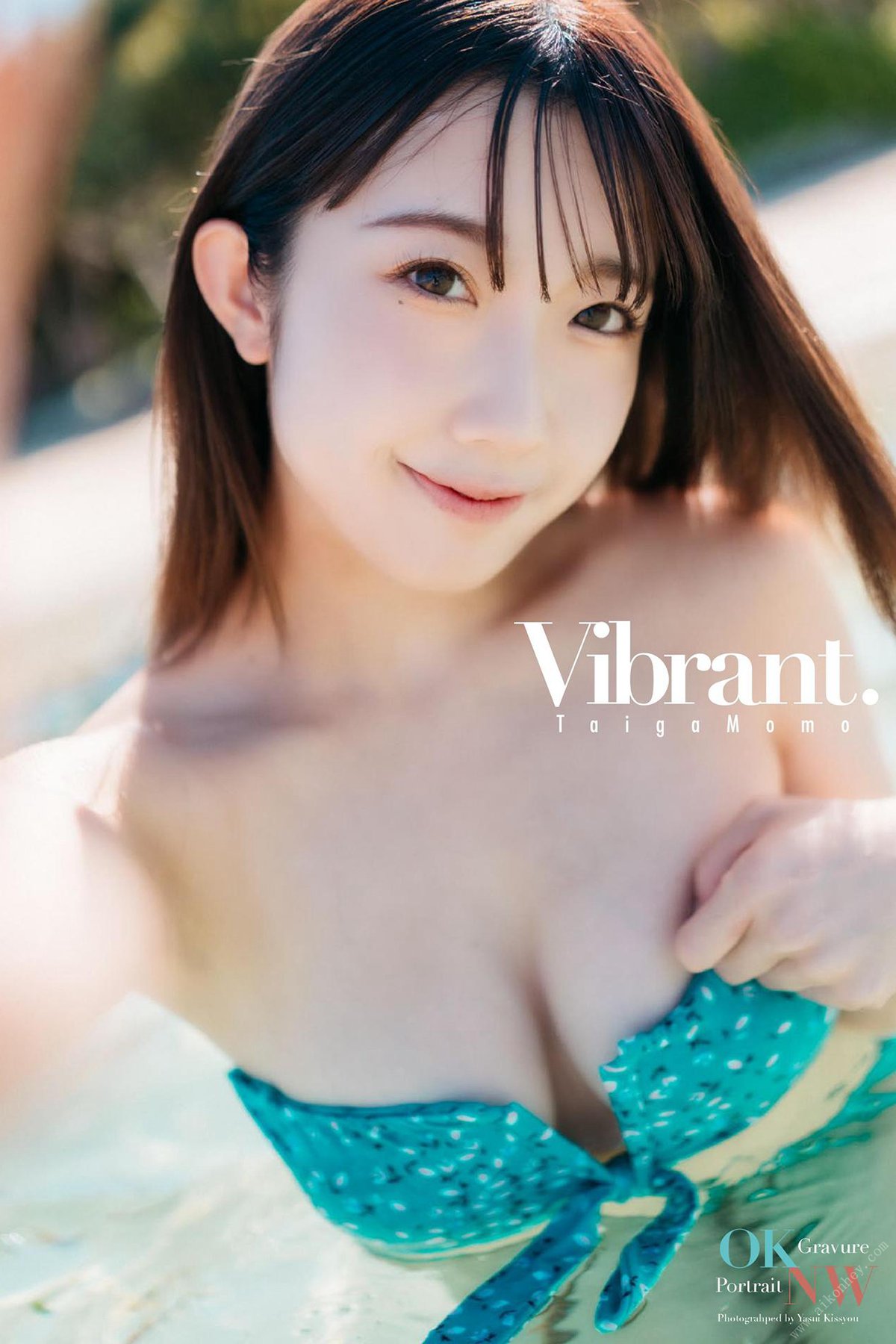 Photobook Momo Taiga 大河もも – Vibrant. 2021-12-28 A