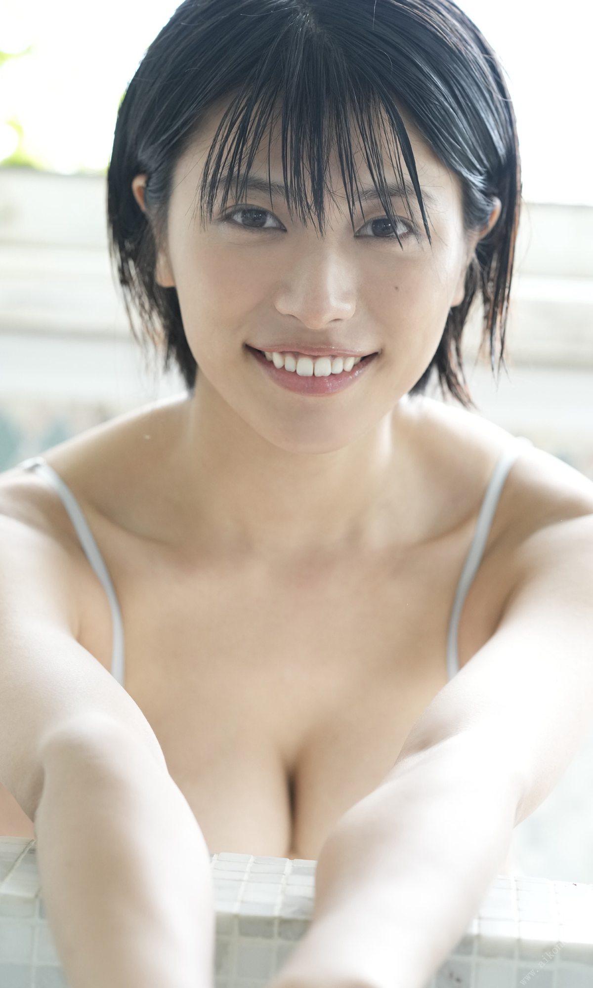 Photobook デジタル限定 春川芽生写真集 イケメンすぎる美女 週プレ PHOTO BOOK 0037 2013419246.jpg