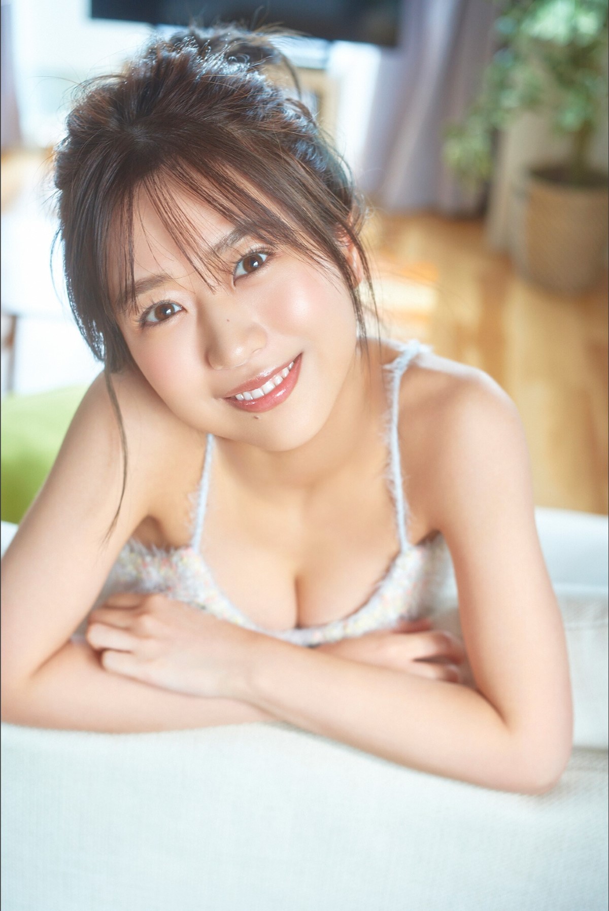 Photobook 2023 01 25 Ayana Shinozaki 篠崎彩奈 Ayanan Of That Day 0034 4446318890.jpg