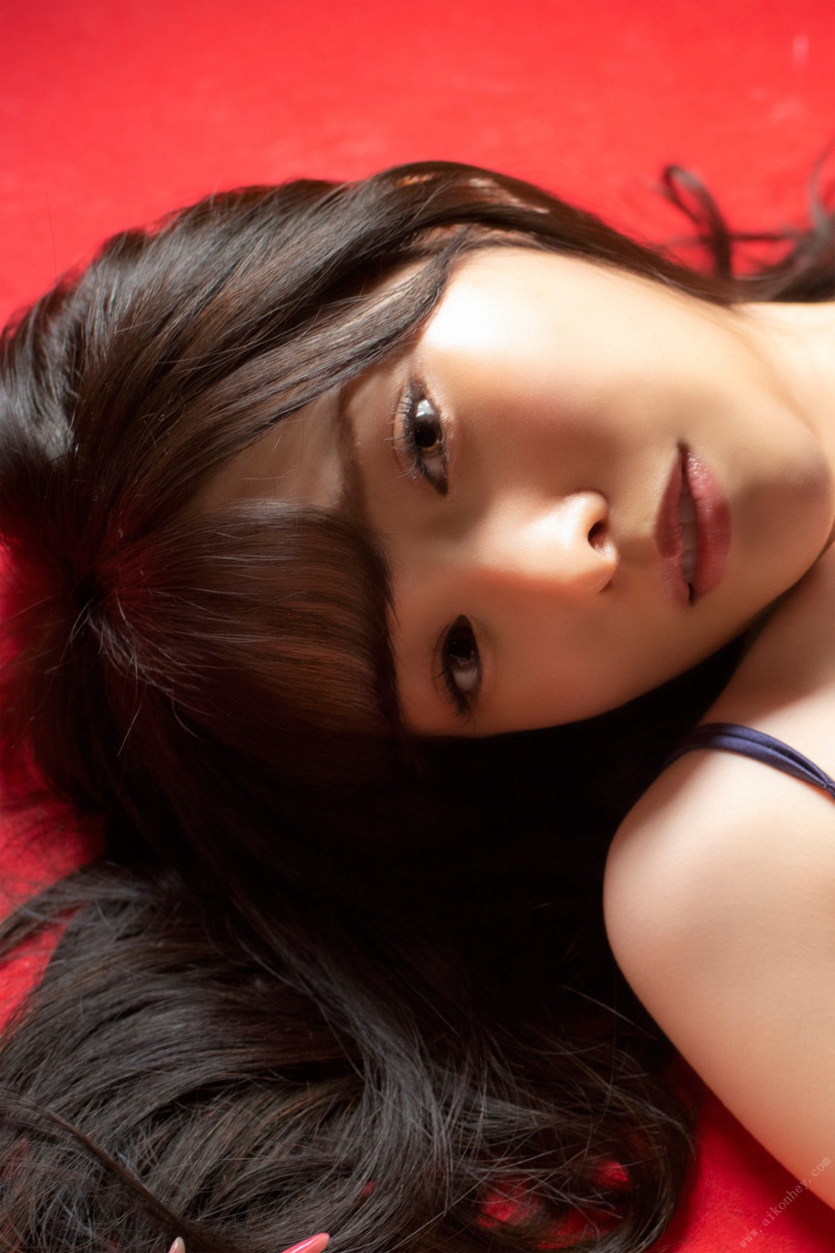 Weekly Gendai Photobook Arina Hashimoto 橋本ありな Sister next door 隣のお姉さん 2022 07 20 0044 6394921562.jpg