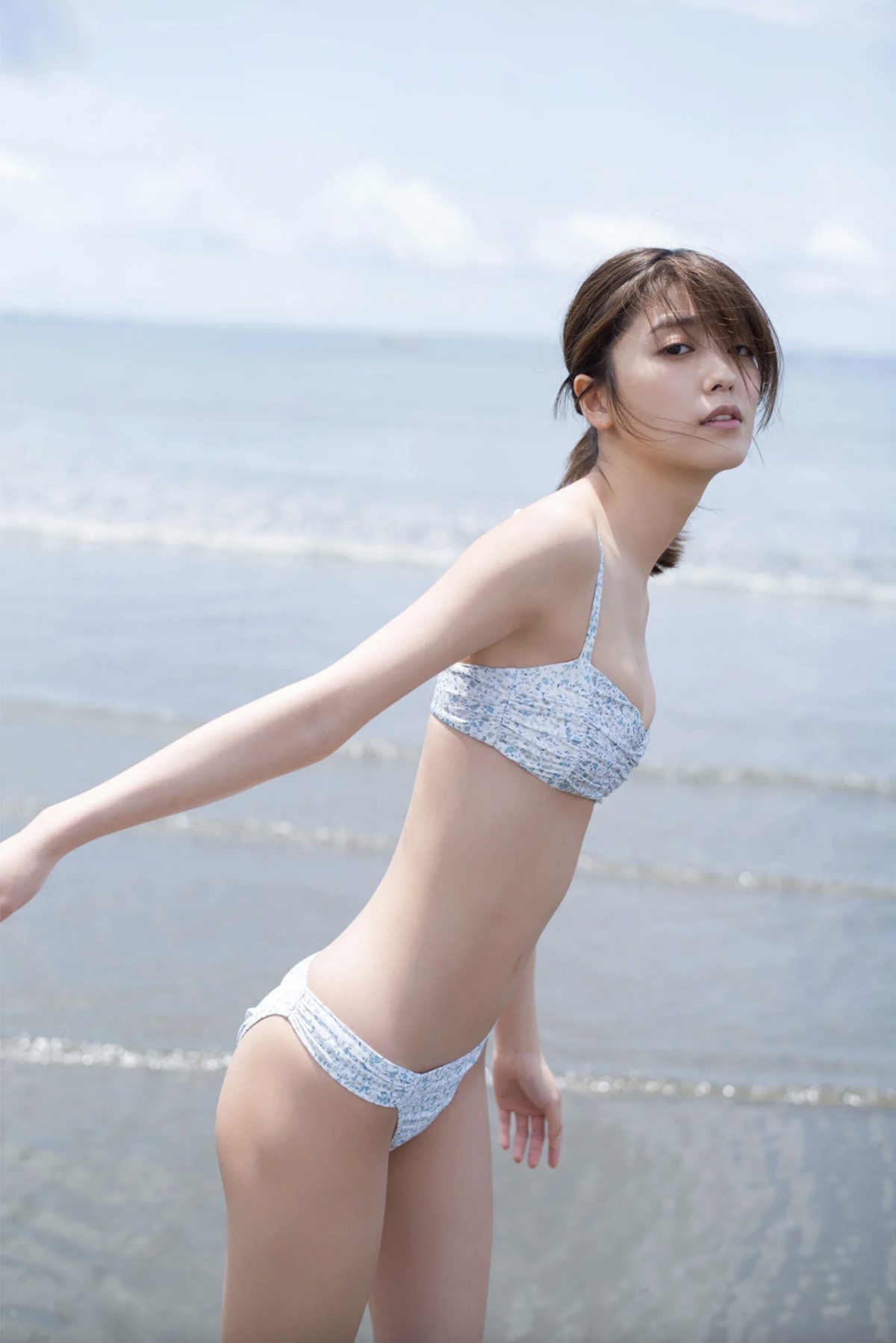 Photobook 工藤美桜 センチメンタルな柔肌 FRIDAYデジタル写真集 No Watermark 0030 2624058704.jpg