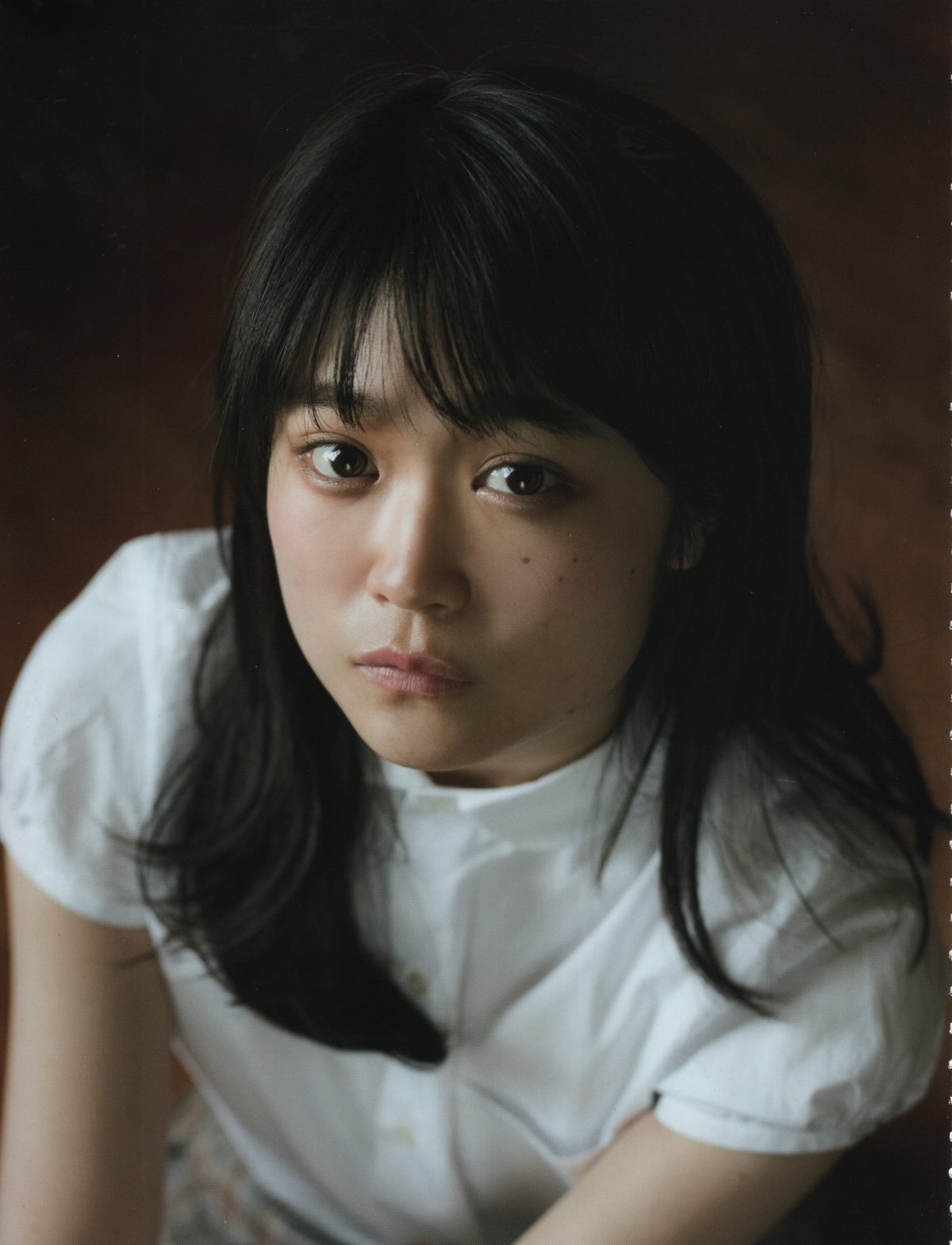 Photobook Keyakizaka46 Photobook – 21nin no Mikansei 欅坂46 ファースト写真集 21人の未完成 A 0054 1491342062.jpg