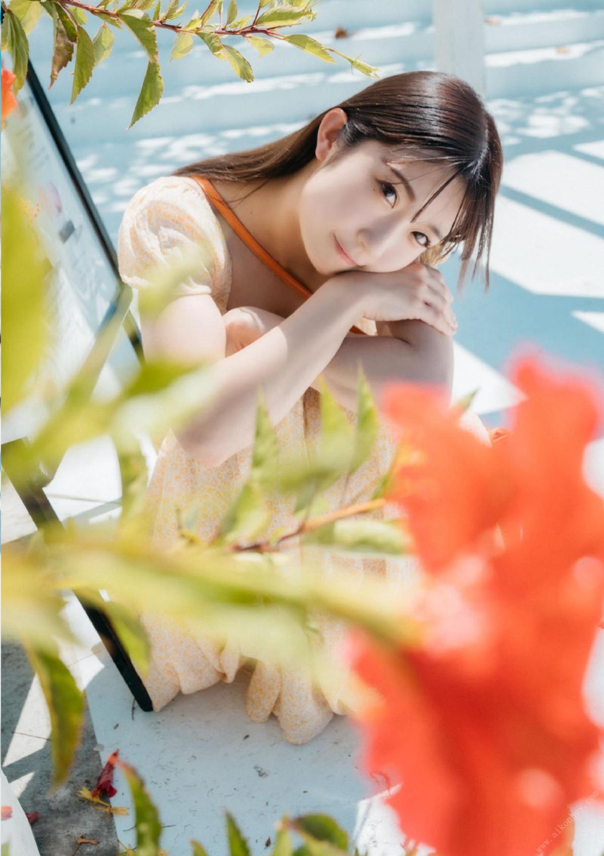 Photobook Momo Taiga 大河もも Vibrant  2021 12 28 A 0070 9935438401.jpg