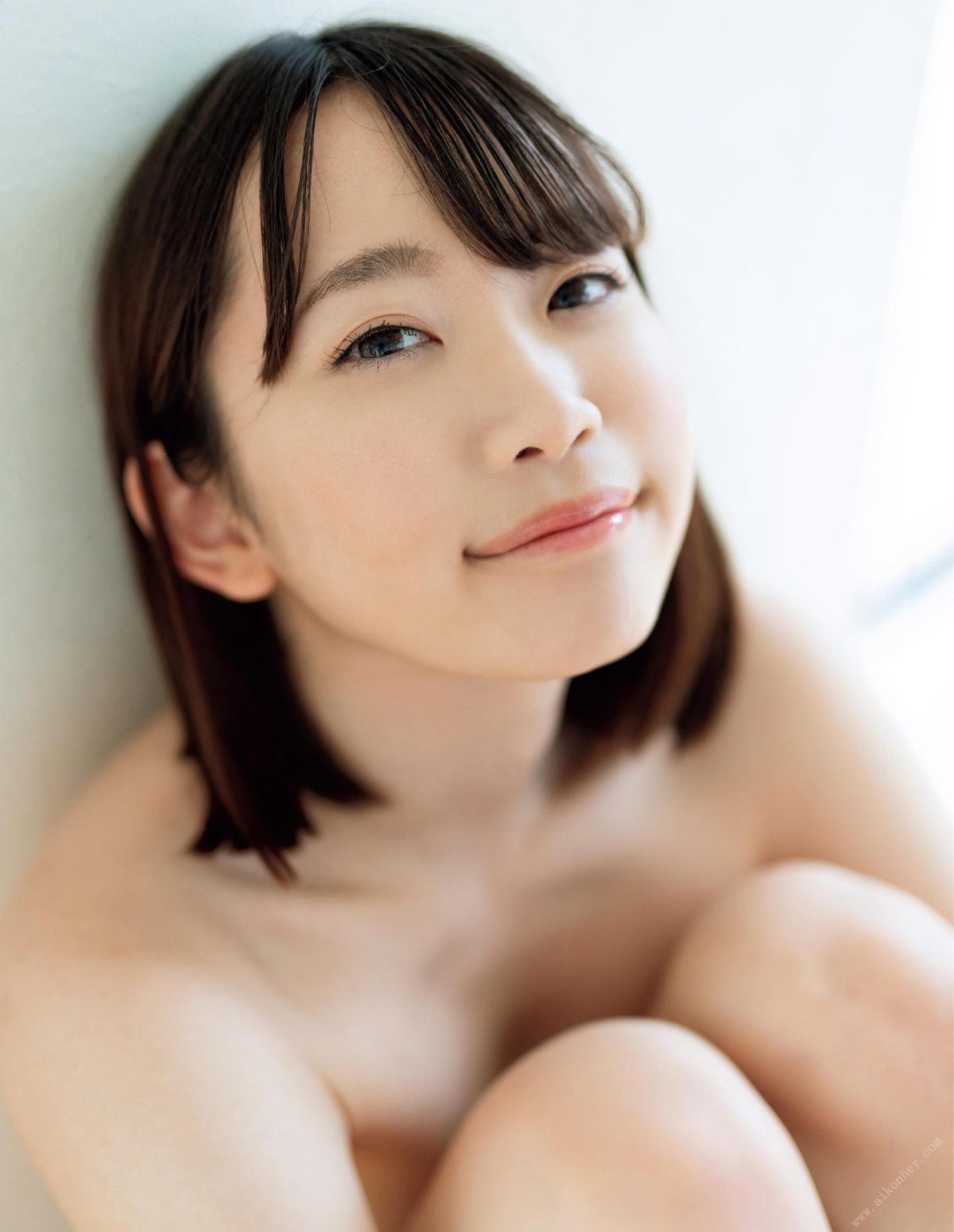 Photobook Yura Kano 架乃ゆら Itazura 悪戯 2020 11 25 0029 6514823261.jpg